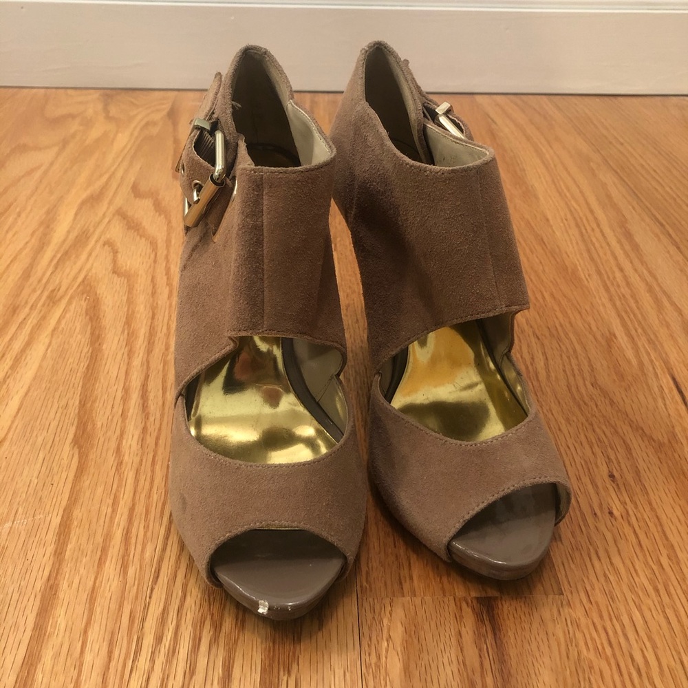 Nine West The Ocean Heels View 3